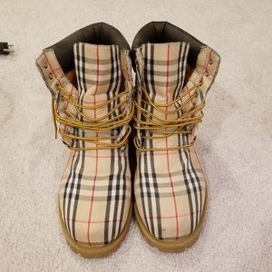 Burberry style timberlands